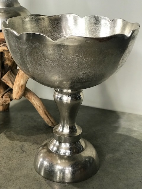 Silver Metal Tall Chalice Containers - Image 2