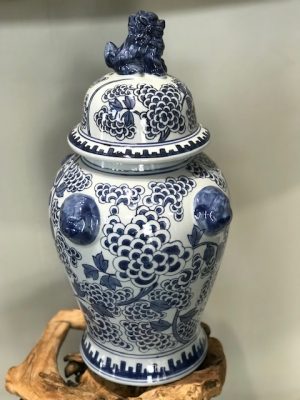 Luxurious Foo Dog Vase