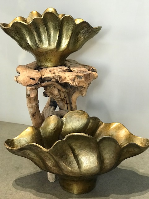 Metal Gold Scallop Vases